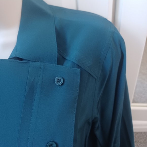 Rebecca Minkoff asymmetrical button up epaulets silk green Blouse sz. 6 - Picture 4 of 8